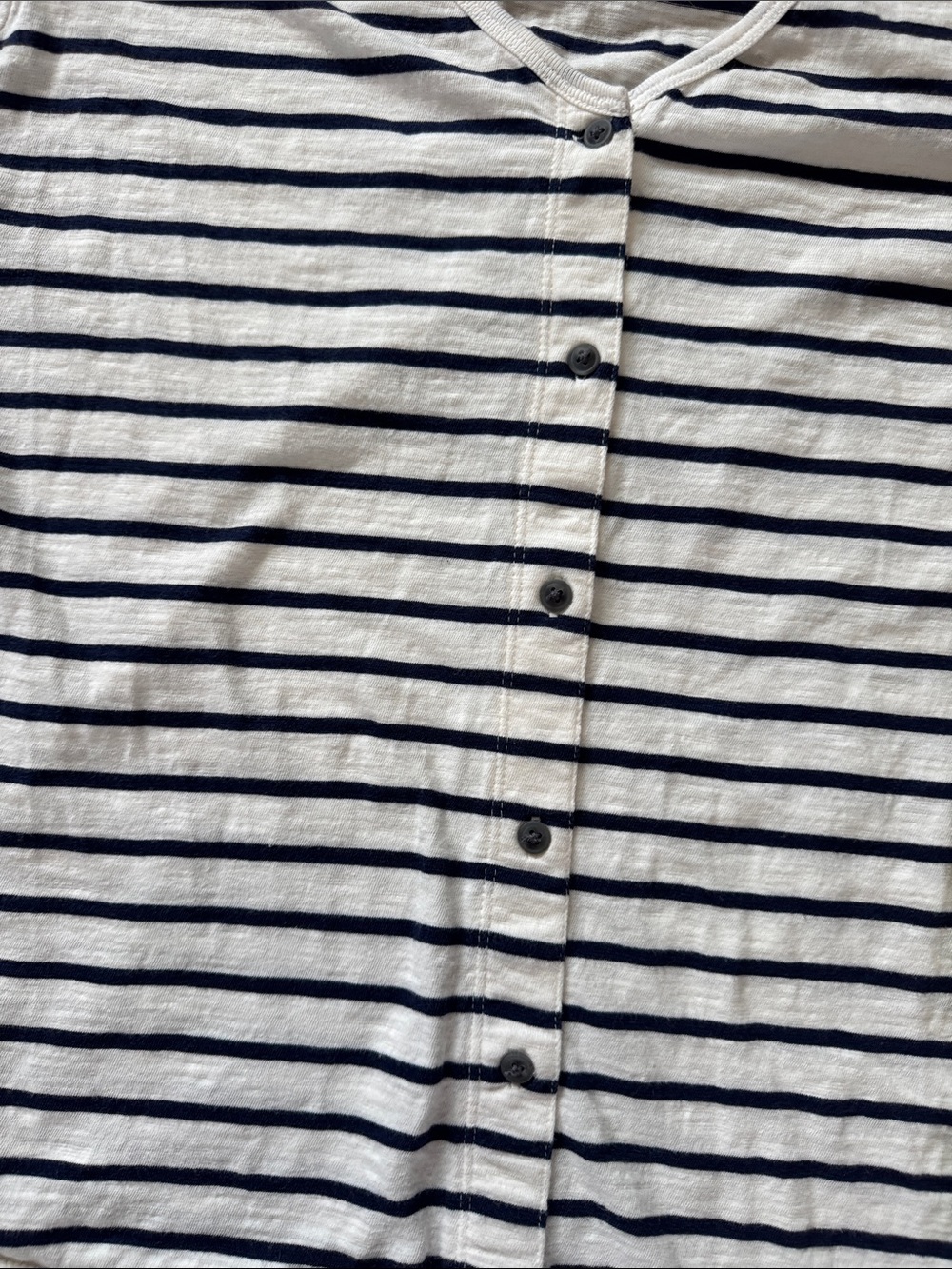 Old Navy Striped Tee - Navy & White Large - Picture 6 of 9